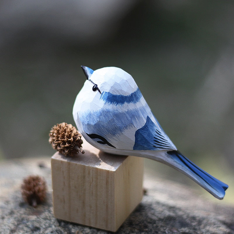 Skandinavische Holzvogel-Figuren, Handgeschnitzte Dekorative Ornamente für Zuhause