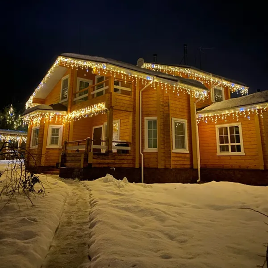 LED Lichtervorhang für Außen – Wasserdichte Weihnachtsbeleuchtung für Garten und Terrasse