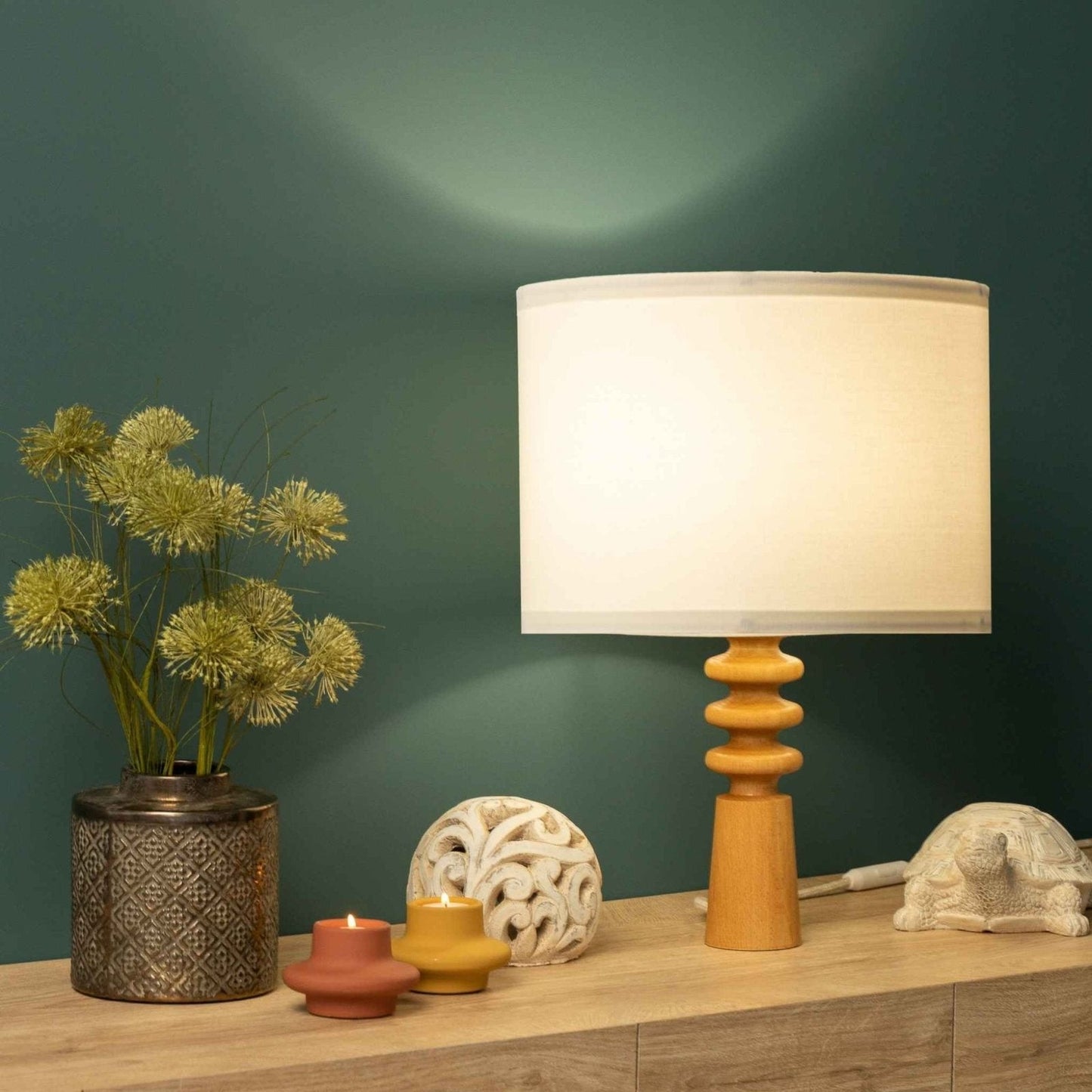Skandinavische Tischlampe aus Holz - Minimalistische Nachttischlampe im Natur-Design mit Stoffschirm, ideal für Schlafzimmer & Wohnzimmer Beleuchtung