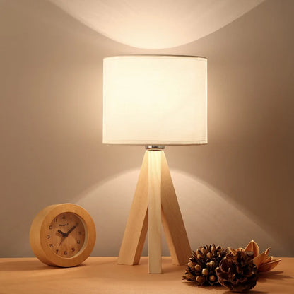 Moderne Tischlampe aus Holz - Designer Nachttischlampe Skandinavisch