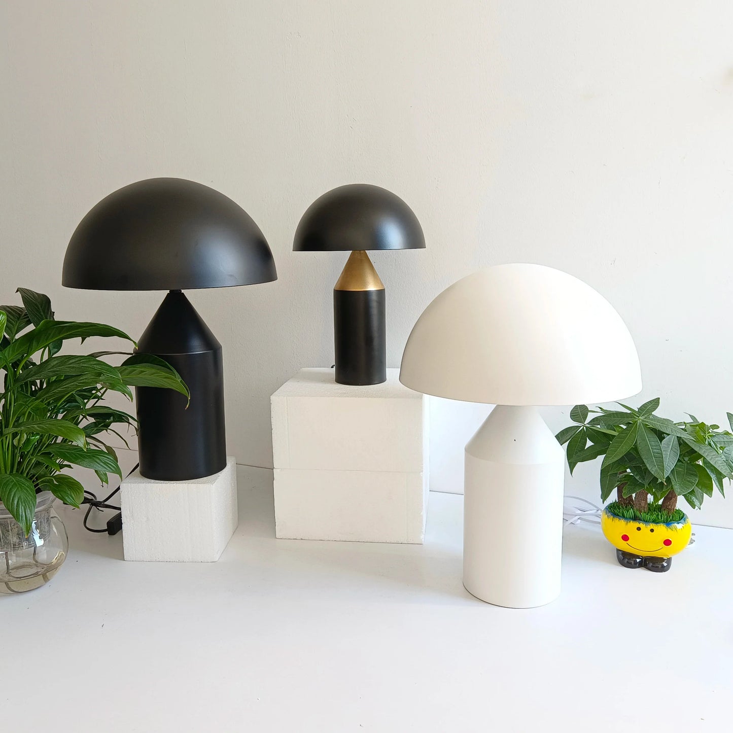 Nordische LED Pilz Tischlampe – Modernes Design aus Metall für stilvolle Beleuchtung