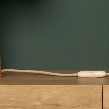Skandinavische Tischlampe aus Holz - Minimalistische Nachttischlampe im Natur-Design mit Stoffschirm, ideal für Schlafzimmer & Wohnzimmer Beleuchtung